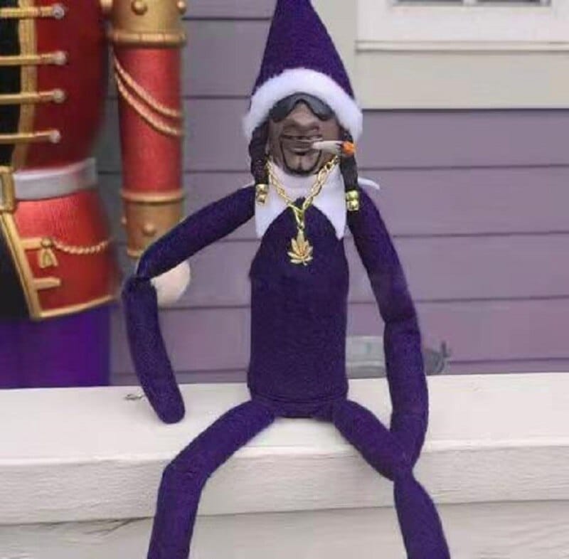 Snoop on A Stoop Christmas Elf Doll  Ornaments Figurines